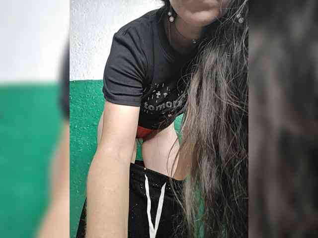 KOTENOCHEK_SEXY_KISA webcam