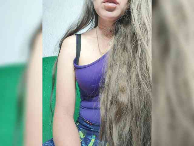 KOTENOCHEK_SEXY_KISA webcam