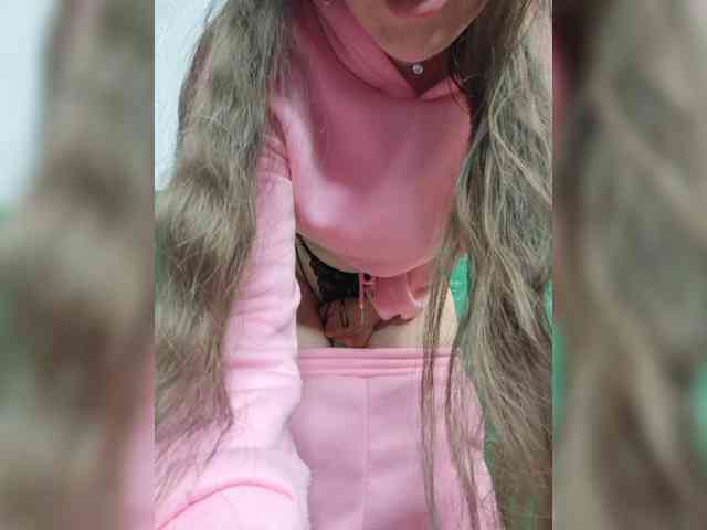 KOTENOCHEK_SEXY_KISA webcam