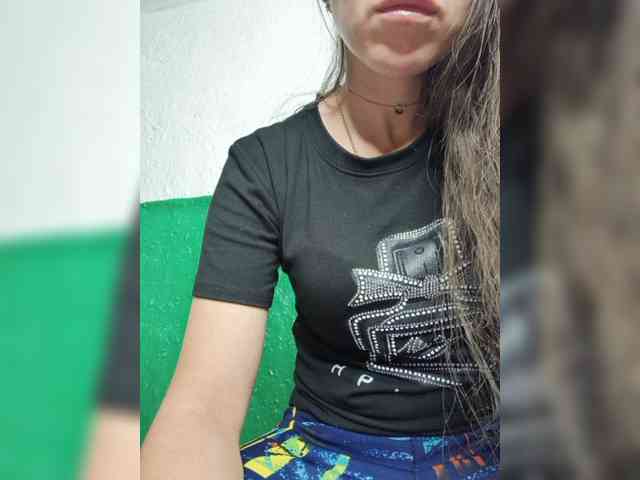 KOTENOCHEK_SEXY_KISA webcam