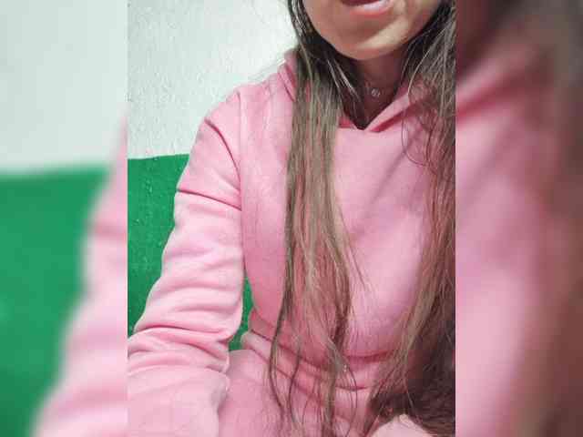 KOTENOCHEK_SEXY_KISA webcam