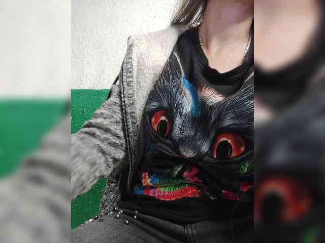 KOTENOCHEK_SEXY_KISA webcam