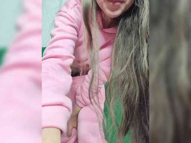 KOTENOCHEK_SEXY_KISA webcam