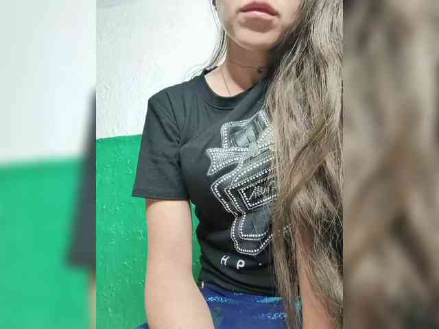KOTENOCHEK_SEXY_KISA webcam