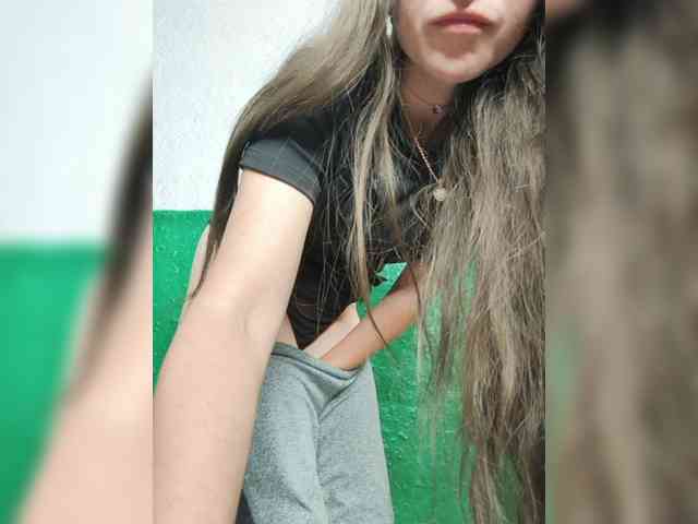 KOTENOCHEK_SEXY_KISA webcam