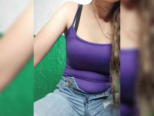 KOTENOCHEK_SEXY_KISA webcam