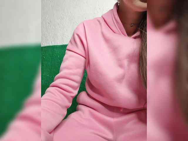 KOTENOCHEK_SEXY_KISA webcam