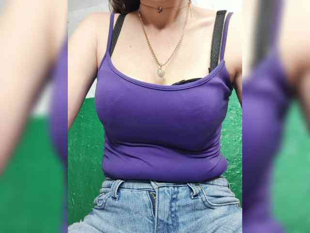KOTENOCHEK_SEXY_KISA webcam
