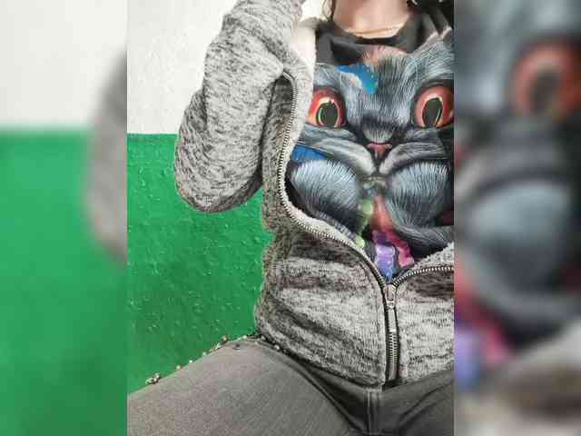 KOTENOCHEK_SEXY_KISA webcam