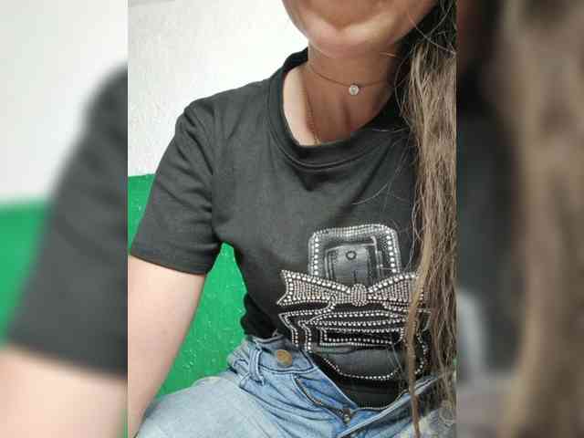 KOTENOCHEK_SEXY_KISA webcam