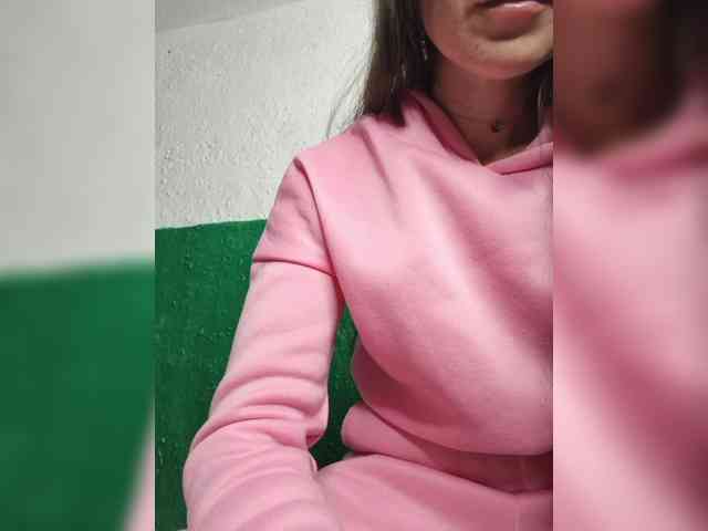 KOTENOCHEK_SEXY_KISA webcam