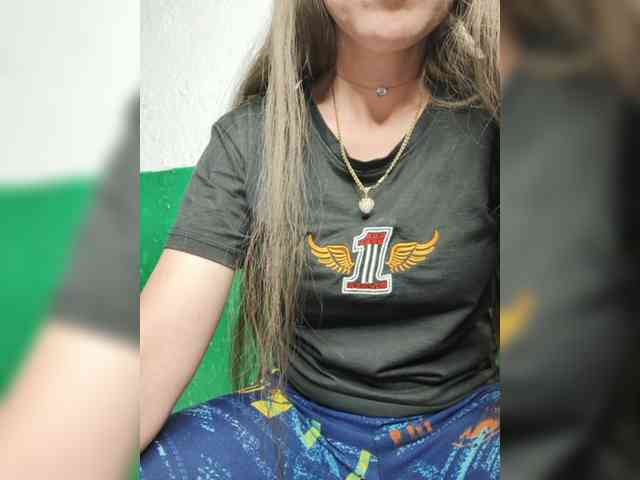 KOTENOCHEK_SEXY_KISA webcam