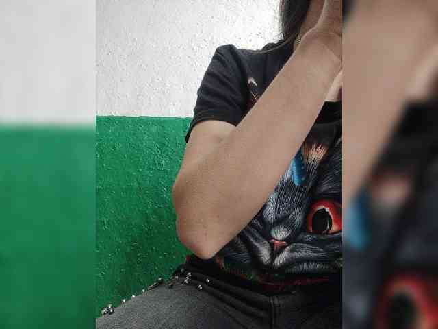 KOTENOCHEK_SEXY_KISA webcam