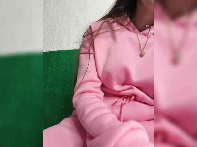 KOTENOCHEK_SEXY_KISA webcam