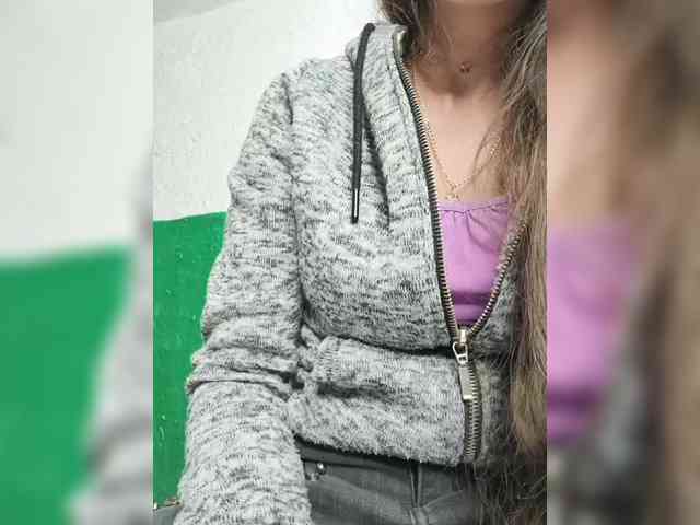 KOTENOCHEK_SEXY_KISA webcam