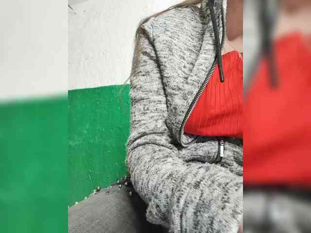 KOTENOCHEK_SEXY_KISA webcam