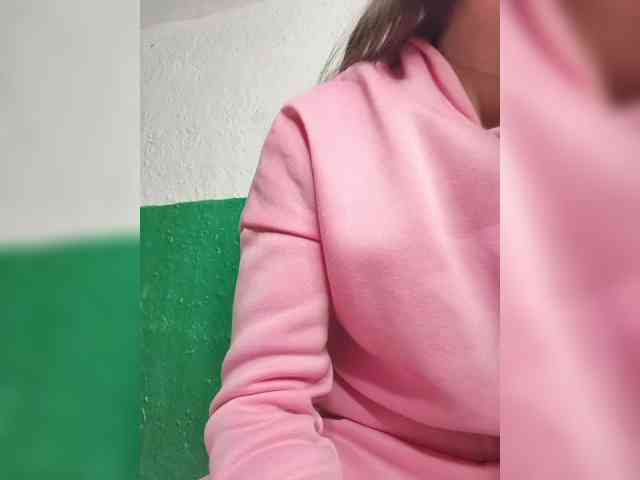 KOTENOCHEK_SEXY_KISA webcam