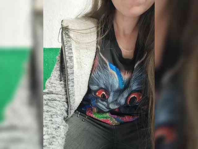 KOTENOCHEK_SEXY_KISA webcam