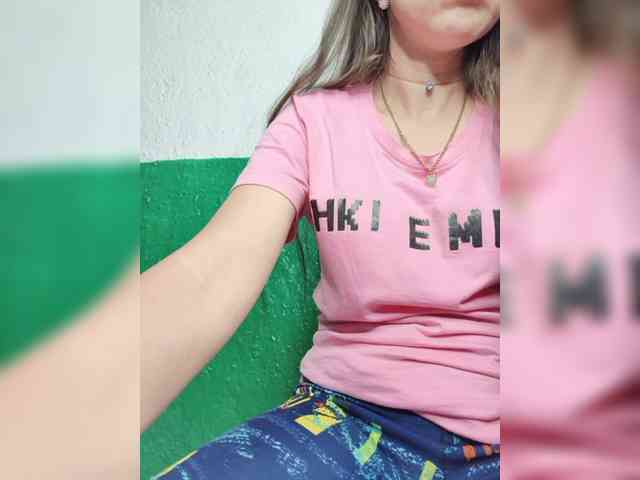 KOTENOCHEK_SEXY_KISA webcam