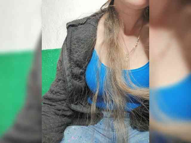 KOTENOCHEK_SEXY_KISA webcam