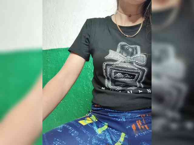 KOTENOCHEK_SEXY_KISA webcam