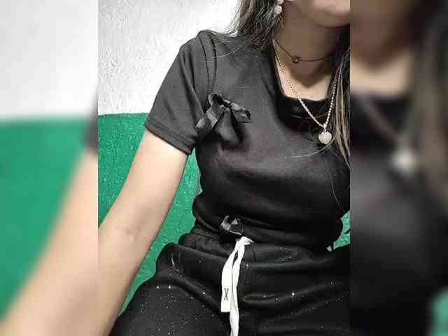 KOTENOCHEK_SEXY_KISA webcam