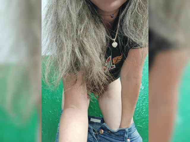 KOTENOCHEK_SEXY_KISA webcam