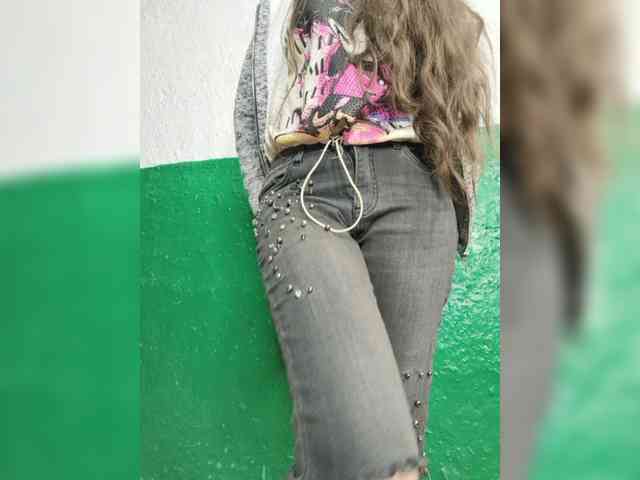 KOTENOCHEK_SEXY_KISA webcam