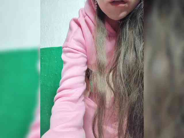 KOTENOCHEK_SEXY_KISA webcam