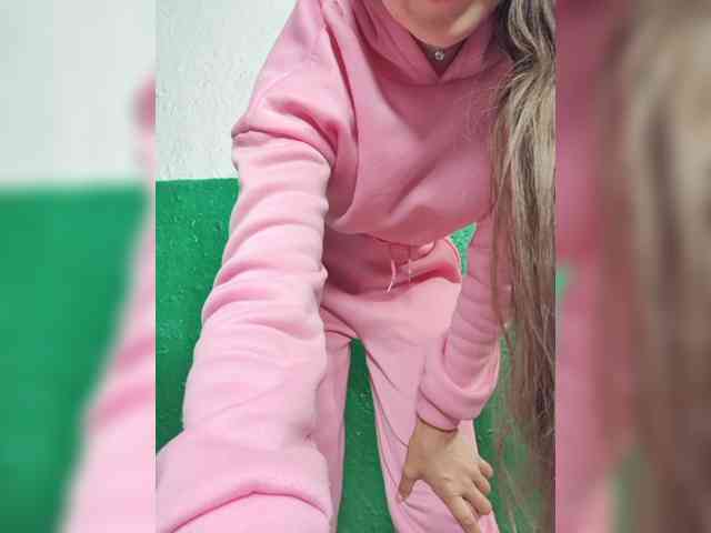 KOTENOCHEK_SEXY_KISA webcam