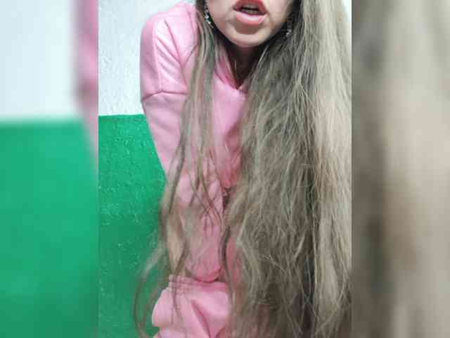 KOTENOCHEK_SEXY_KISA webcam