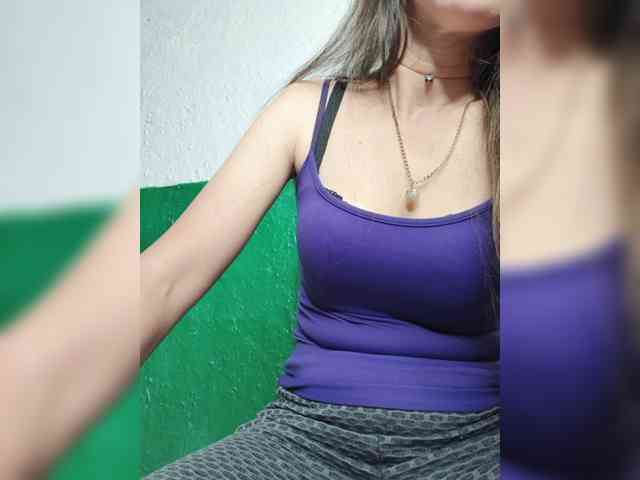 KOTENOCHEK_SEXY_KISA webcam