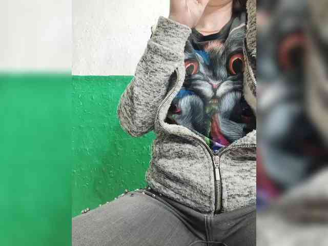 KOTENOCHEK_SEXY_KISA webcam