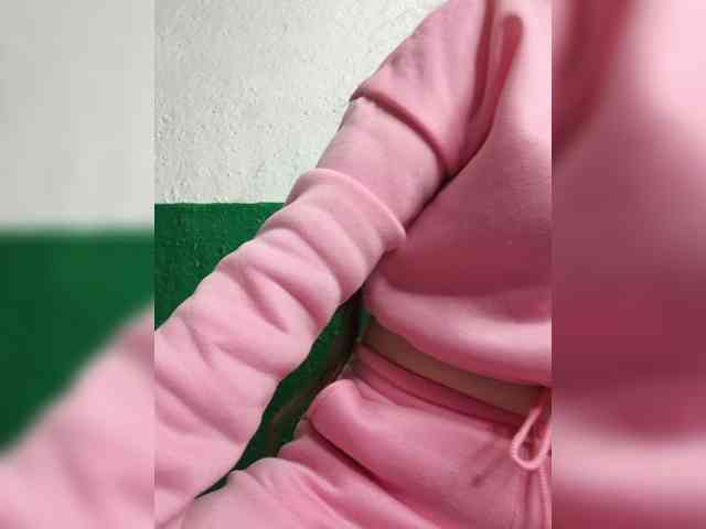 KOTENOCHEK_SEXY_KISA webcam