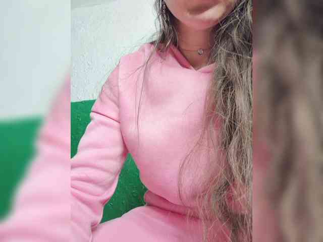 KOTENOCHEK_SEXY_KISA webcam