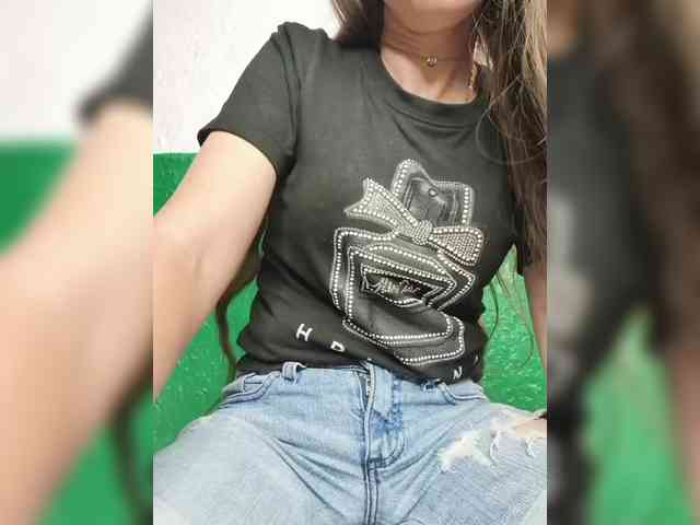 KOTENOCHEK_SEXY_KISA webcam