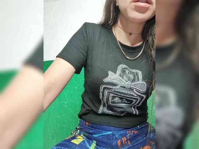 KOTENOCHEK_SEXY_KISA webcam