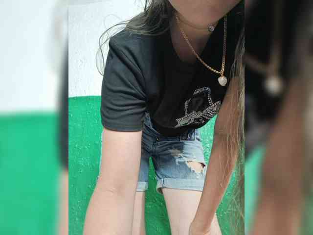 KOTENOCHEK_SEXY_KISA webcam