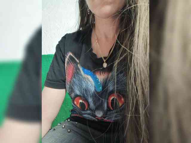 KOTENOCHEK_SEXY_KISA webcam