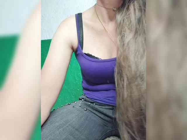 KOTENOCHEK_SEXY_KISA webcam