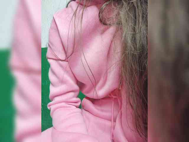 KOTENOCHEK_SEXY_KISA webcam