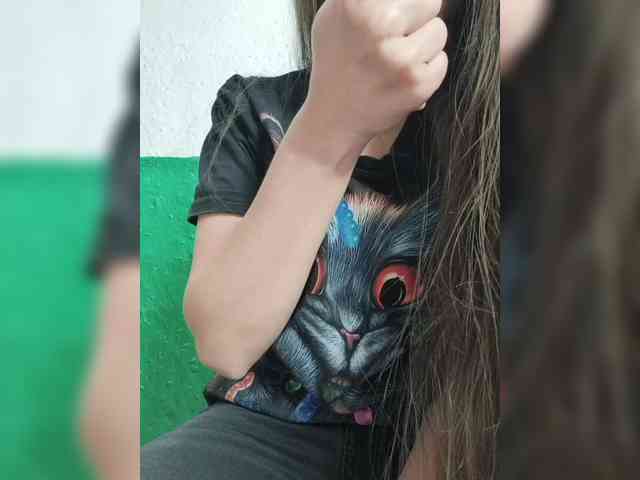 KOTENOCHEK_SEXY_KISA webcam
