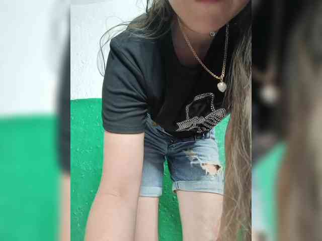 KOTENOCHEK_SEXY_KISA webcam