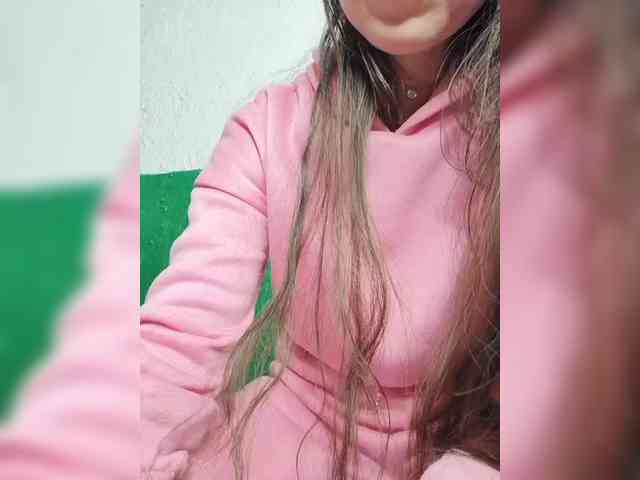 KOTENOCHEK_SEXY_KISA webcam