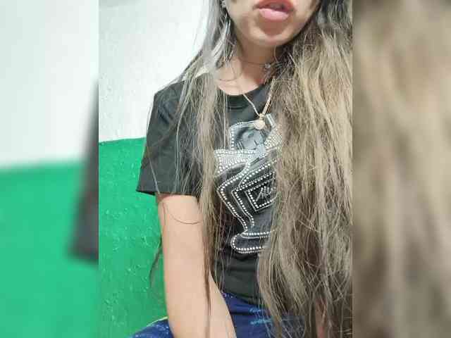 KOTENOCHEK_SEXY_KISA webcam