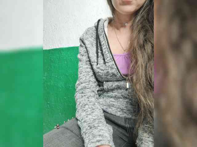 KOTENOCHEK_SEXY_KISA webcam