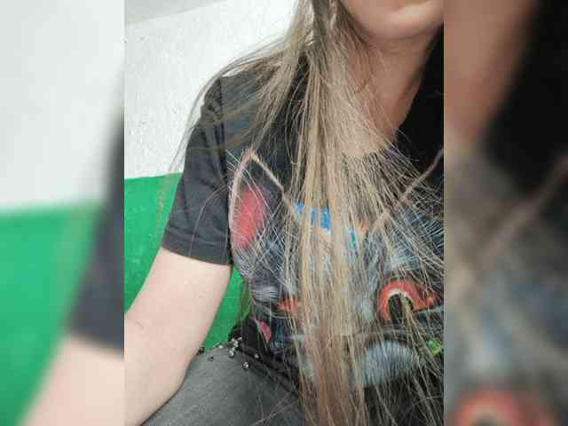 KOTENOCHEK_SEXY_KISA webcam