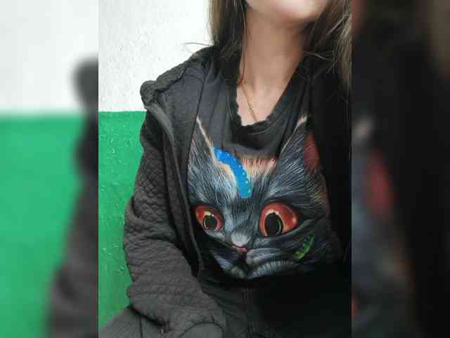 KOTENOCHEK_SEXY_KISA webcam