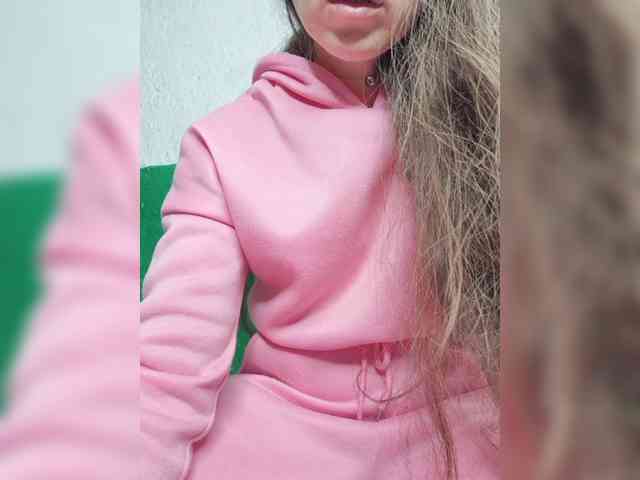 KOTENOCHEK_SEXY_KISA webcam