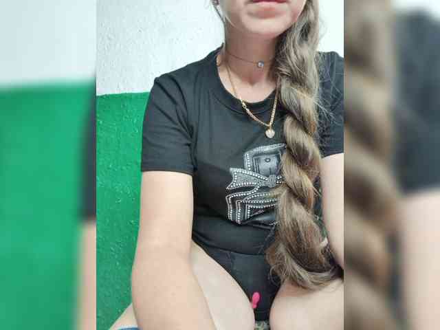 KOTENOCHEK_SEXY_KISA webcam